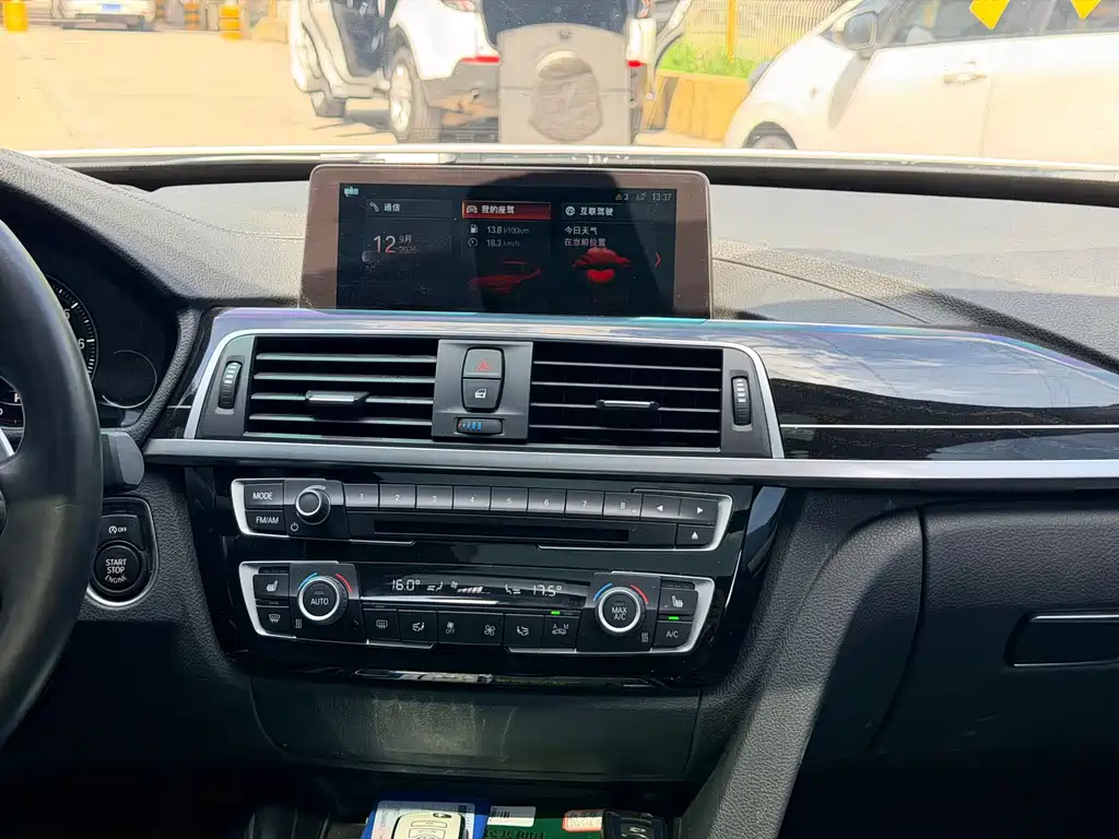 BMW 3 Series GT — миниатюра 11