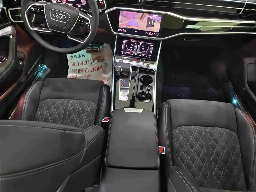 Audi A7L — миниатюра 13