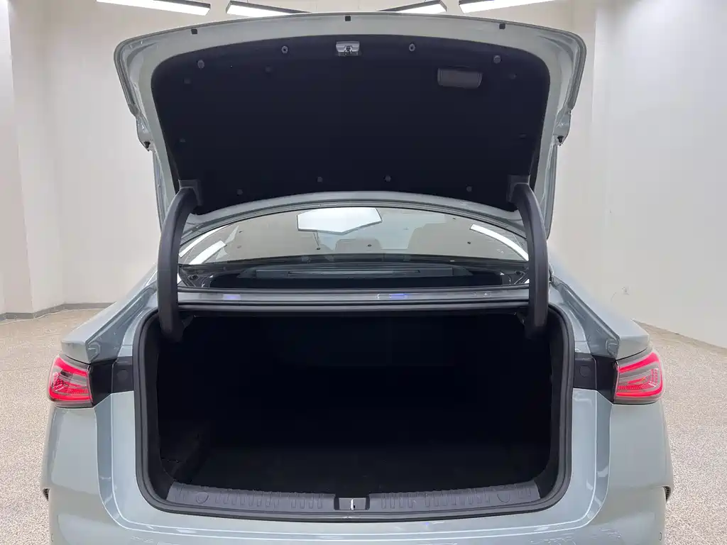 BYD SEAL 06 NEW ENERGY