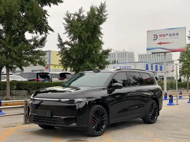 2025 Leapmotor C16