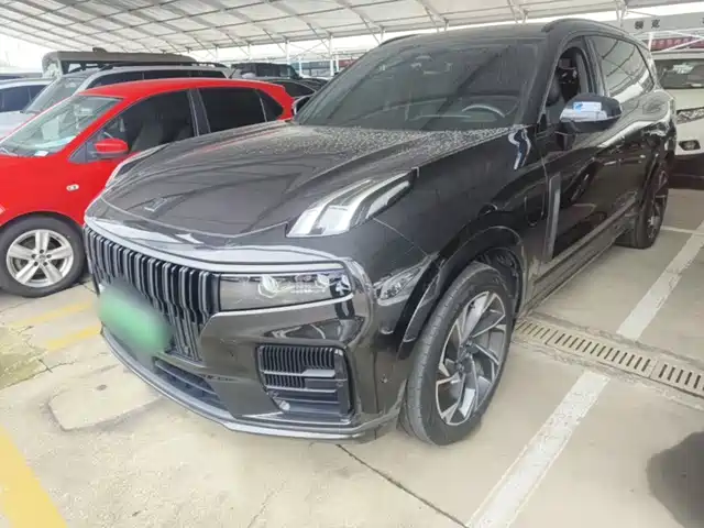 2022 Lynk & Co 09