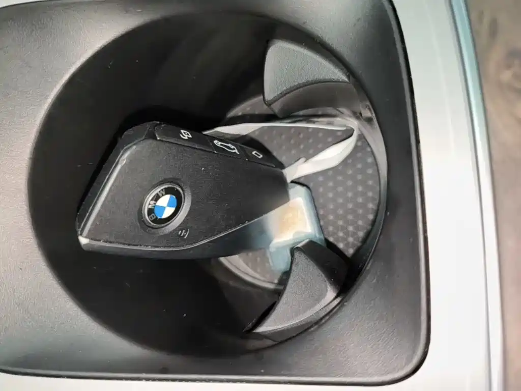 BMW X5 — миниатюра 9
