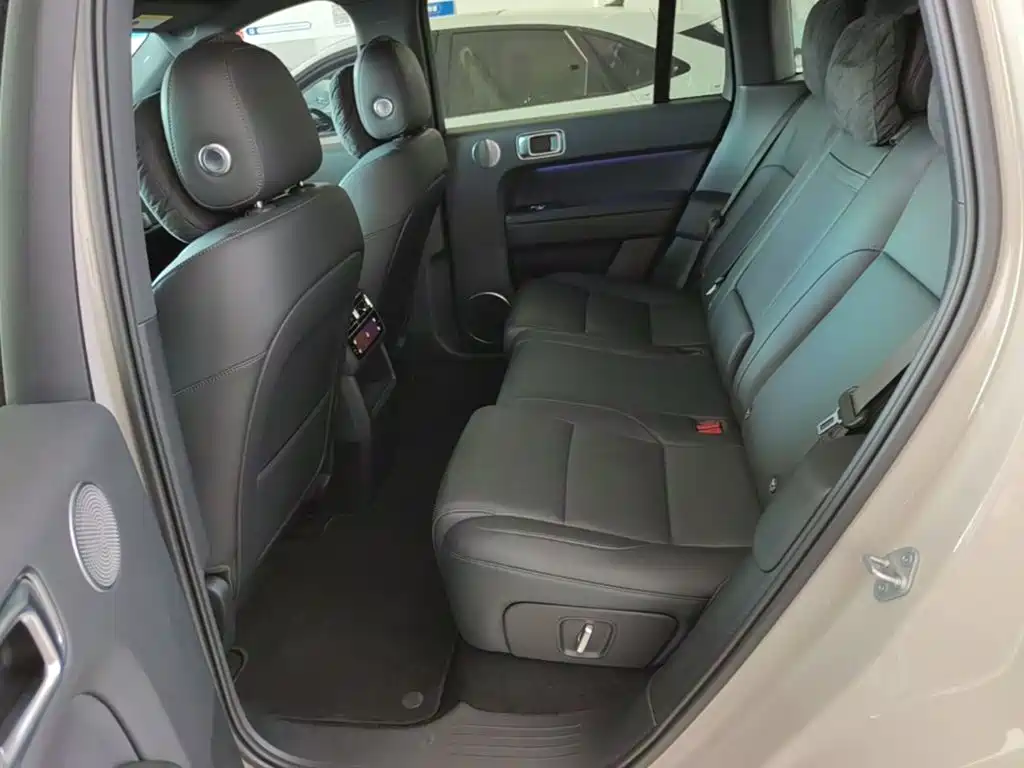 Li Auto Li L6 — миниатюра 17