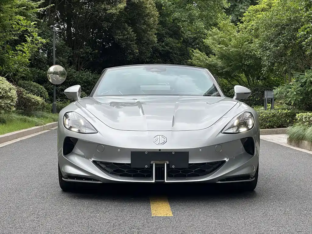 MG Cyberster 2024 580km