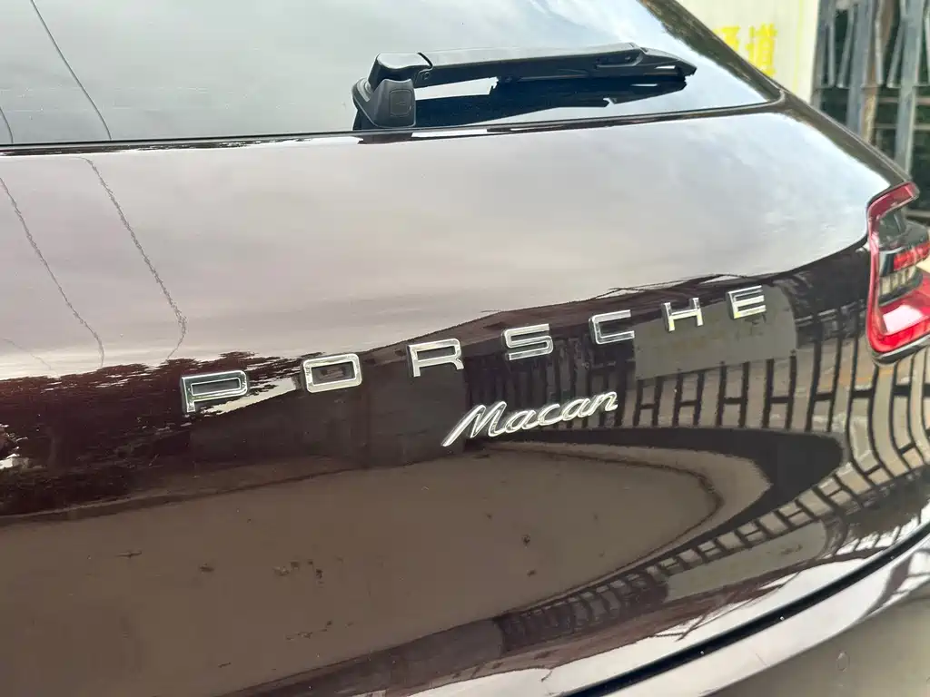 Porsche Macan — миниатюра 17