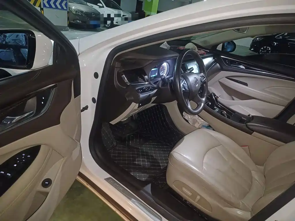 Buick LaCrosse — миниатюра 14