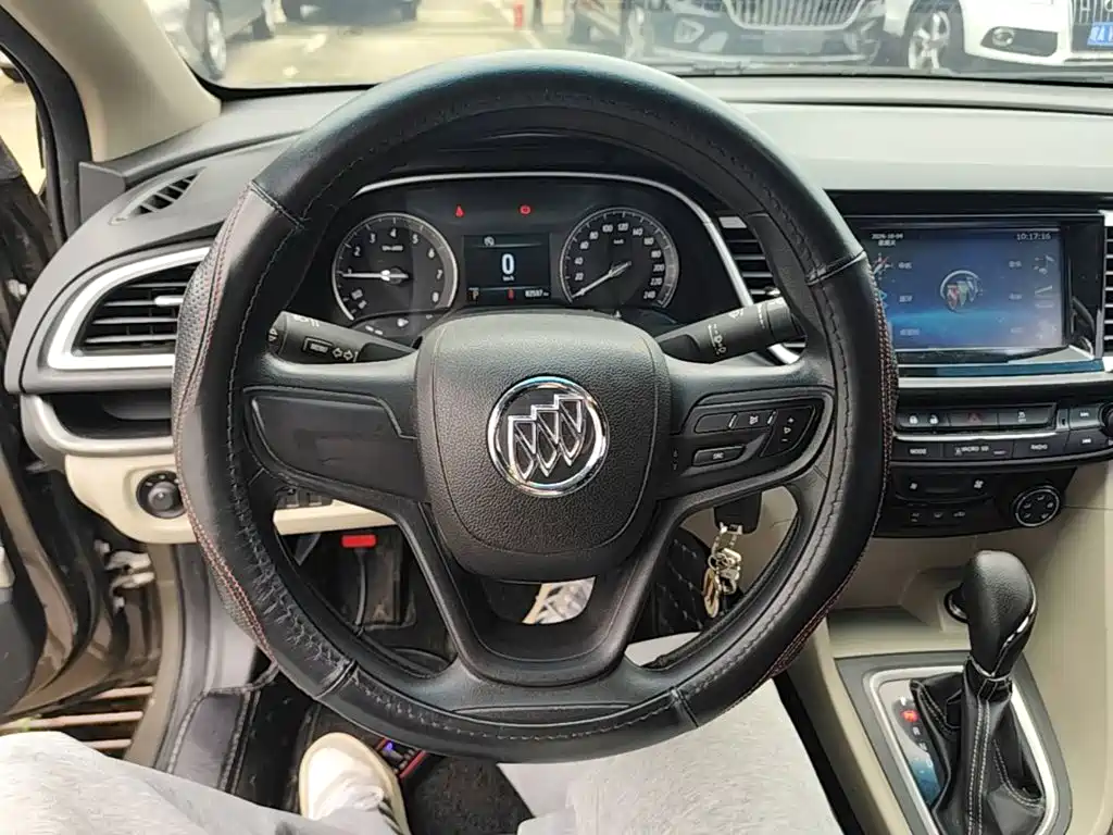 Buick Excelle — миниатюра 11