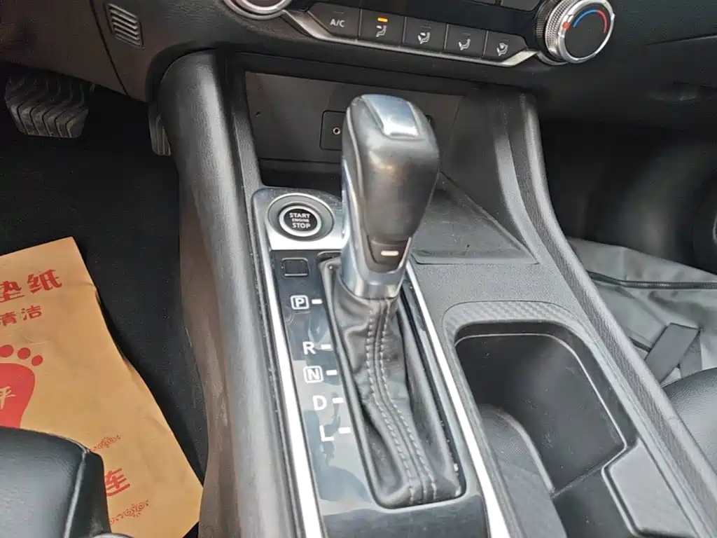 Nissan Sylphy — миниатюра 14