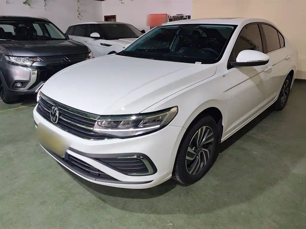 Volkswagen Bora 2025