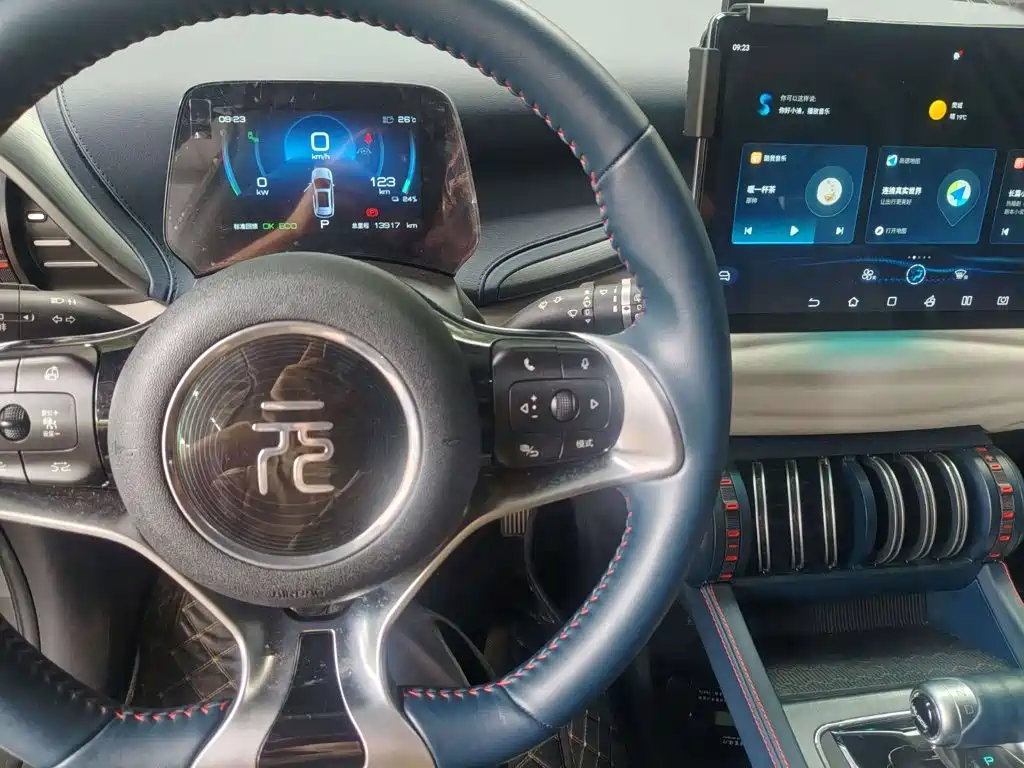 BYD Yuan Plus — миниатюра 5