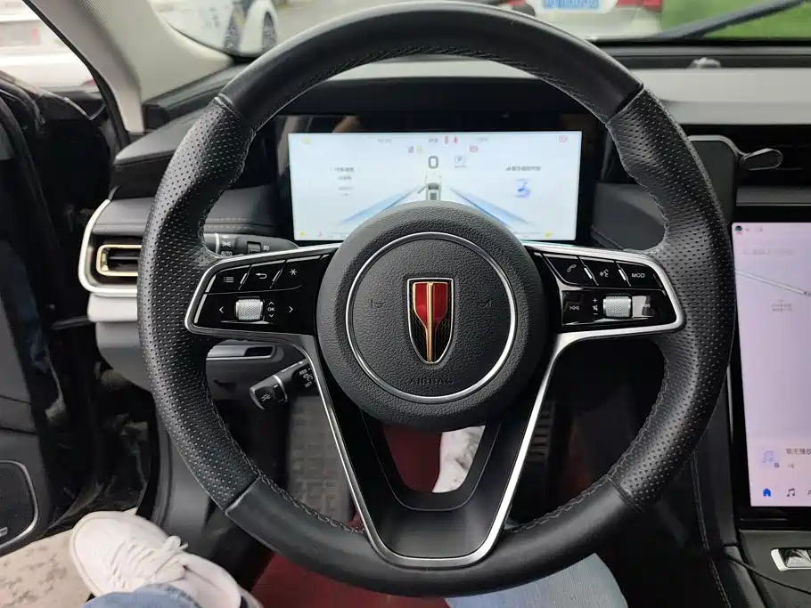 Hongqi Hongqi H5 — миниатюра 15