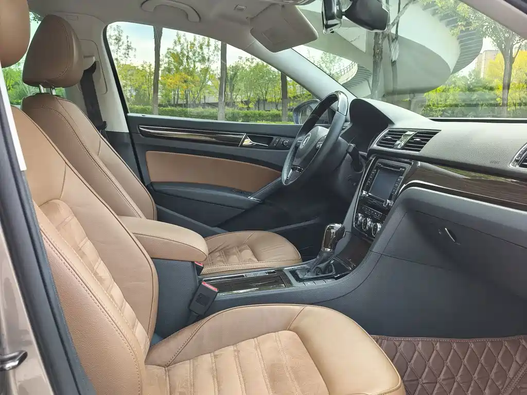 Volkswagen Passat — миниатюра 28