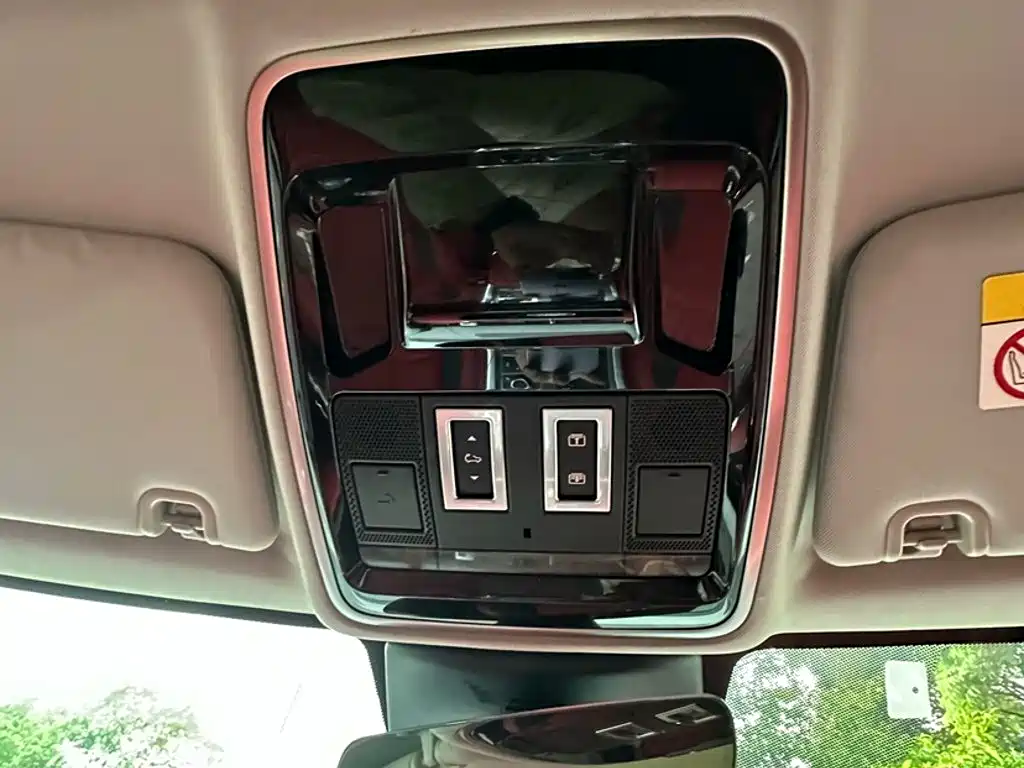 Land Rover Sport — миниатюра 26
