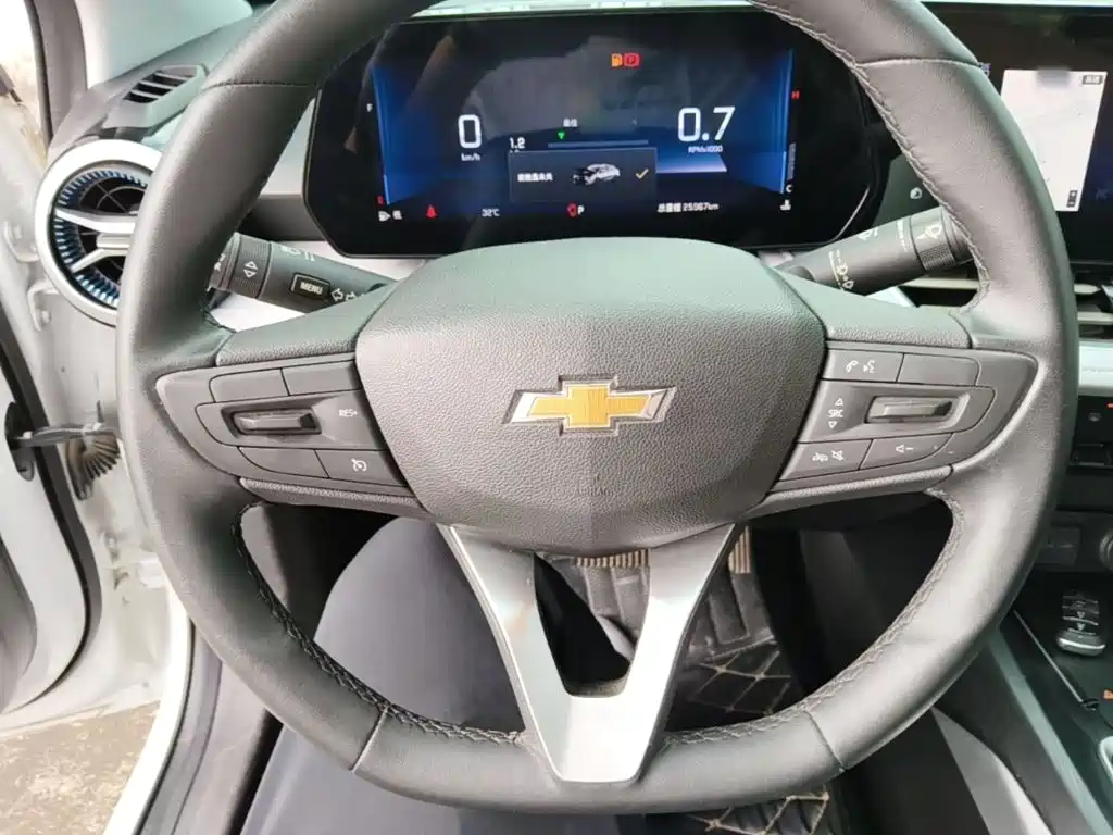 Chevrolet Monza — миниатюра 11