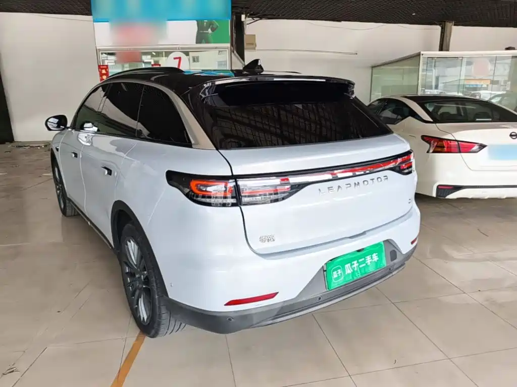 Leapmotor Leapmotor C11 — миниатюра 5