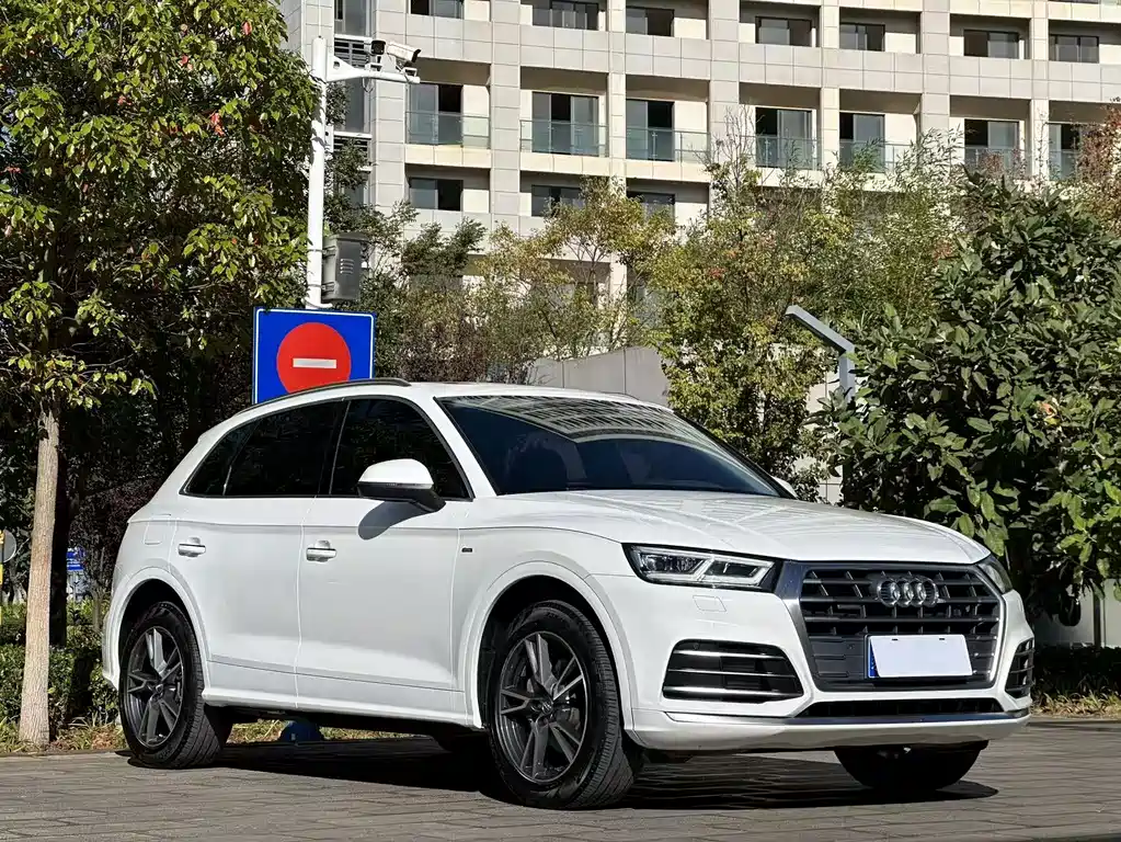 Audi Q5L — миниатюра 3
