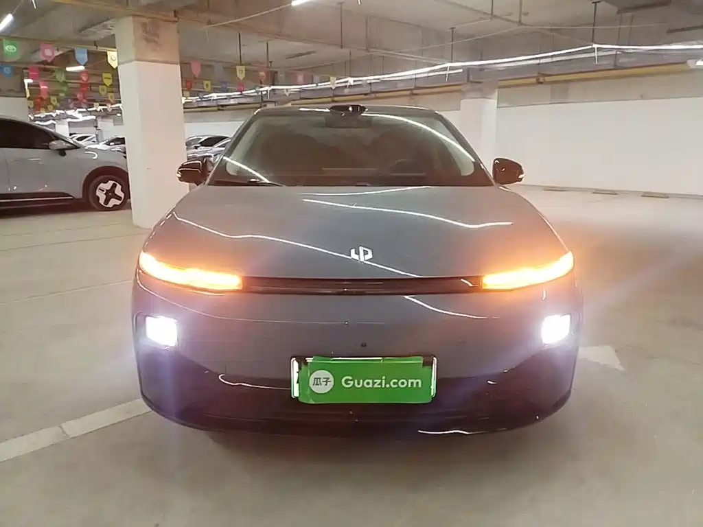Leapmotor Leapmotor B01 — миниатюра 3