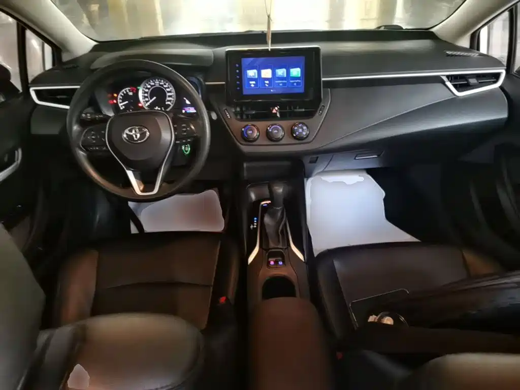 Toyota Corolla — миниатюра 10