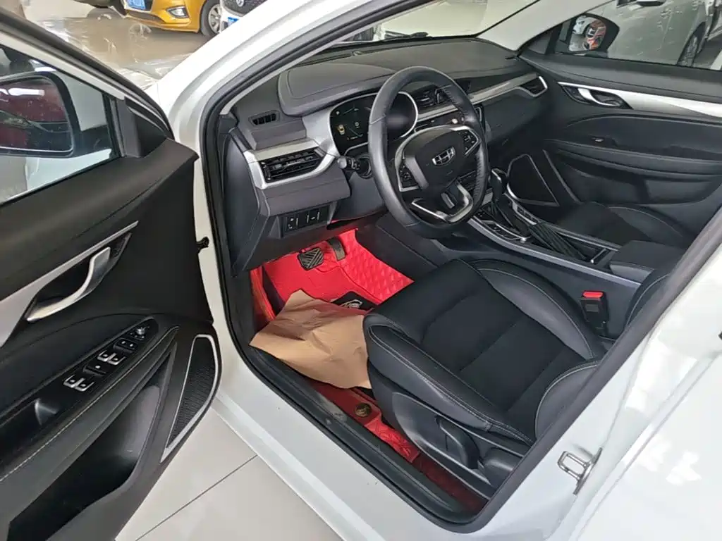 Geely Emgrand — миниатюра 16