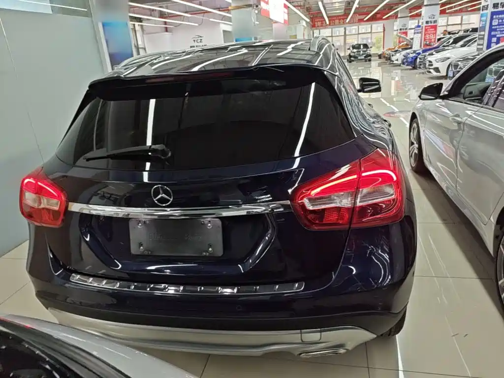 Mercedes-Benz GLA 2016 GLA 200