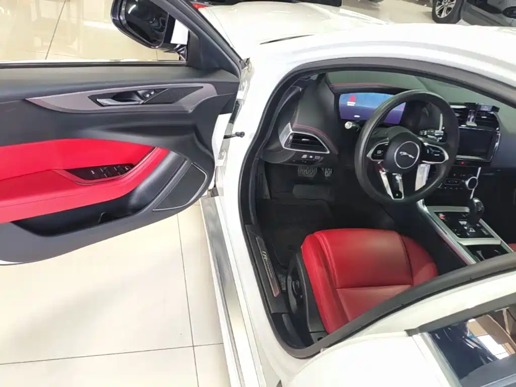Jaguar XEL — миниатюра 16