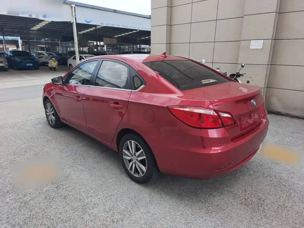 Changan Eado — миниатюра 5