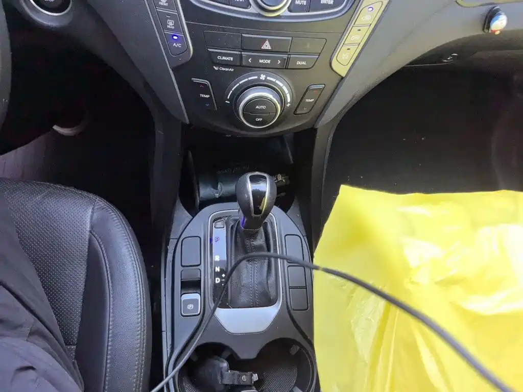Hyundai Santa Fe — миниатюра 7