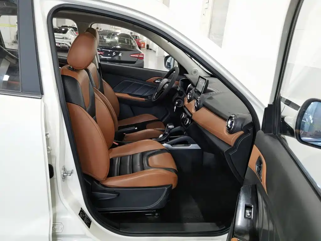 BAIC Senova X35 — миниатюра 23