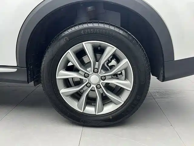 Roewe RX5 — миниатюра 19