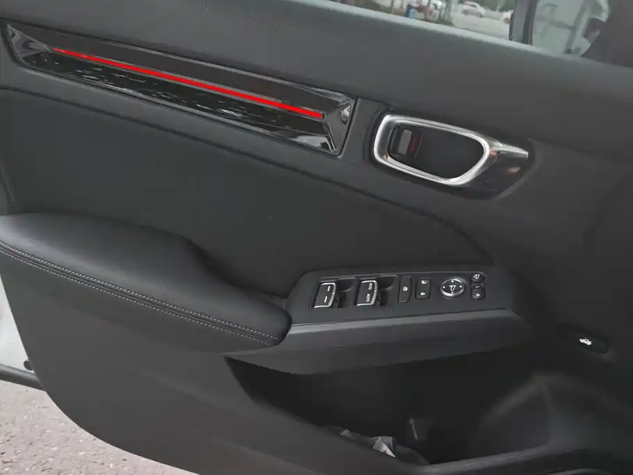 Honda Civic — миниатюра 7