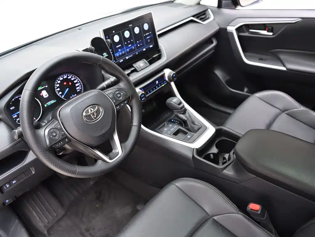 Toyota Wildlander — миниатюра 16