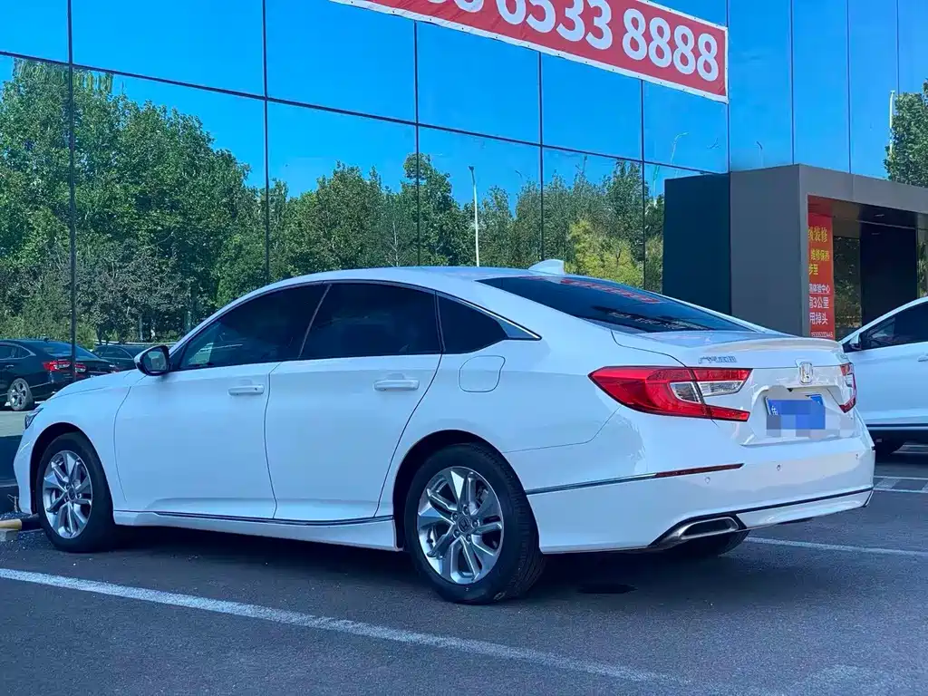 Honda Accord — миниатюра 4