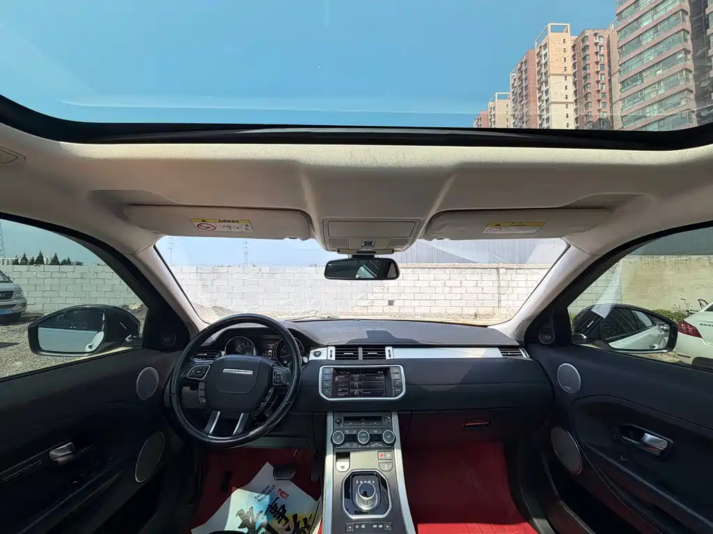 Land Rover Range Rover Evoque 2015 2.0T