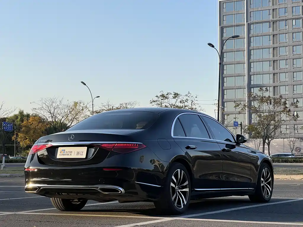 MERCEDES-BENZ S CLASS