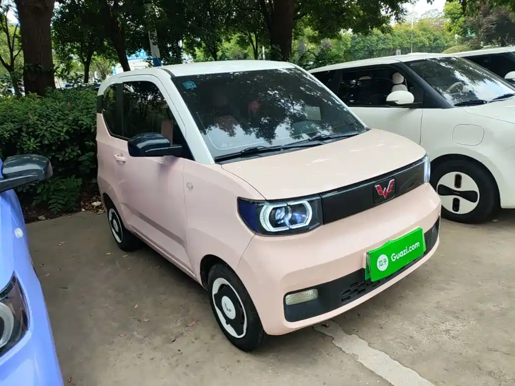 Wuling MINIEV — миниатюра 4