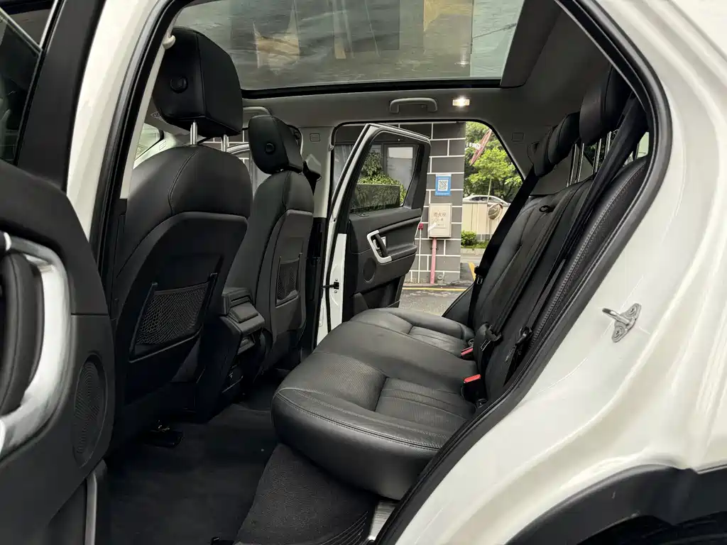 Land Rover Discovery Sport — миниатюра 11