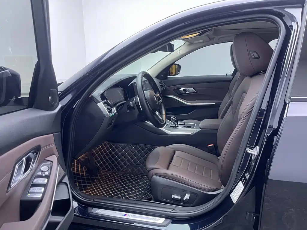 BMW 3 Series — миниатюра 13