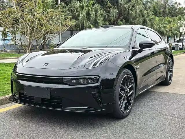 Zeekr 001