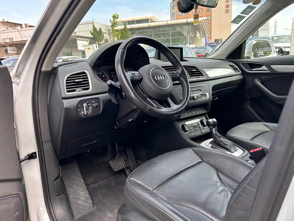 Audi Q3 — миниатюра 8