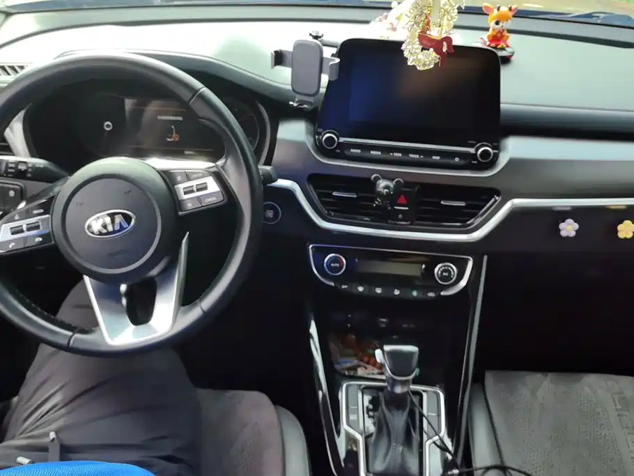 Kia Sportage — миниатюра 12