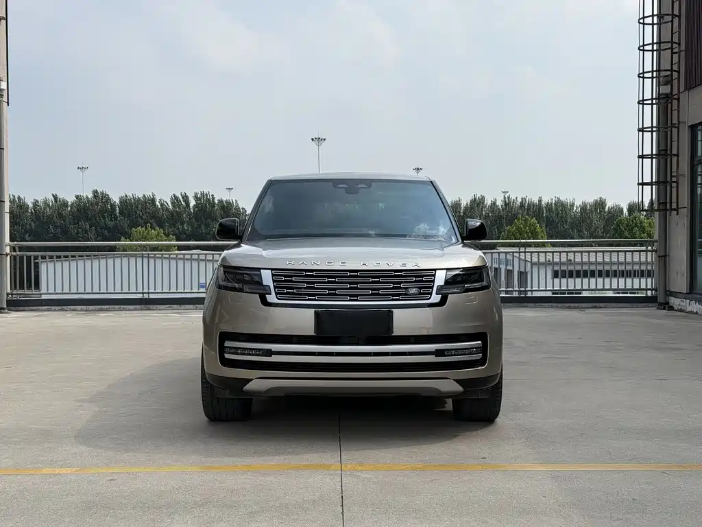 Land Rover Range Rover 2025 3.0 L6 400PS Long Wheelbase