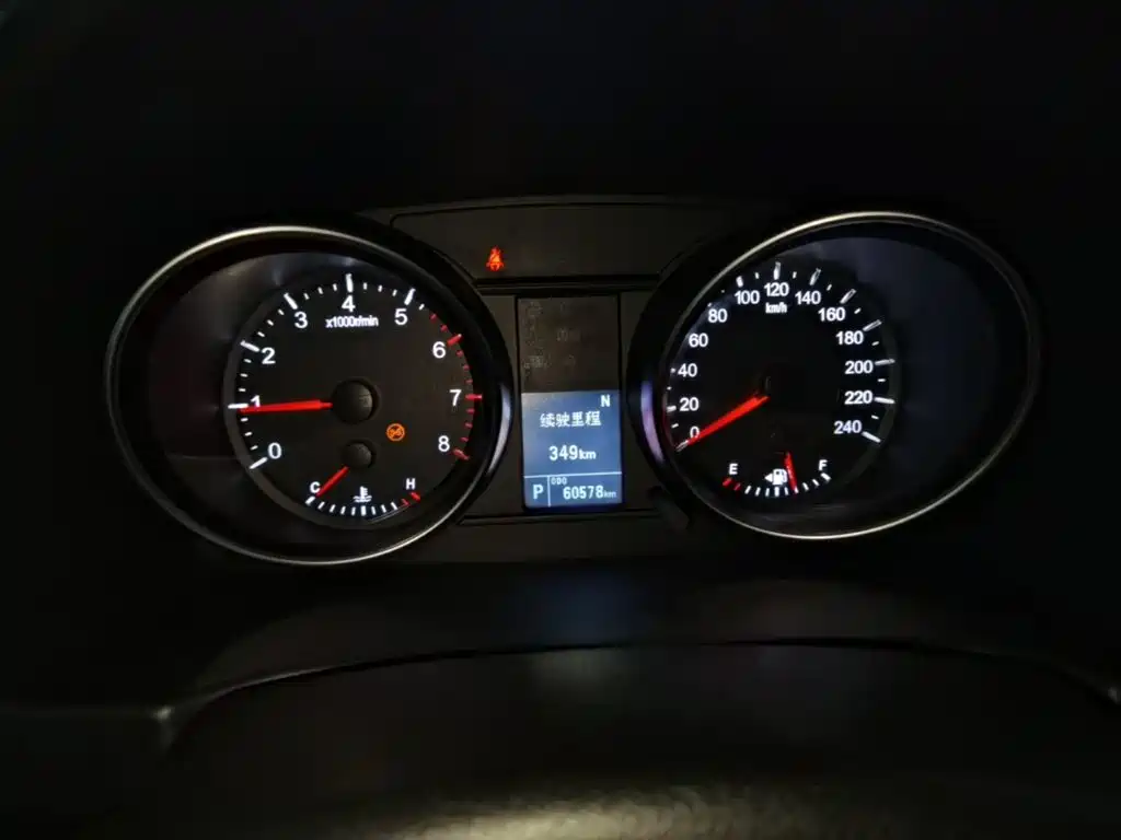 Haval M6 — миниатюра 12