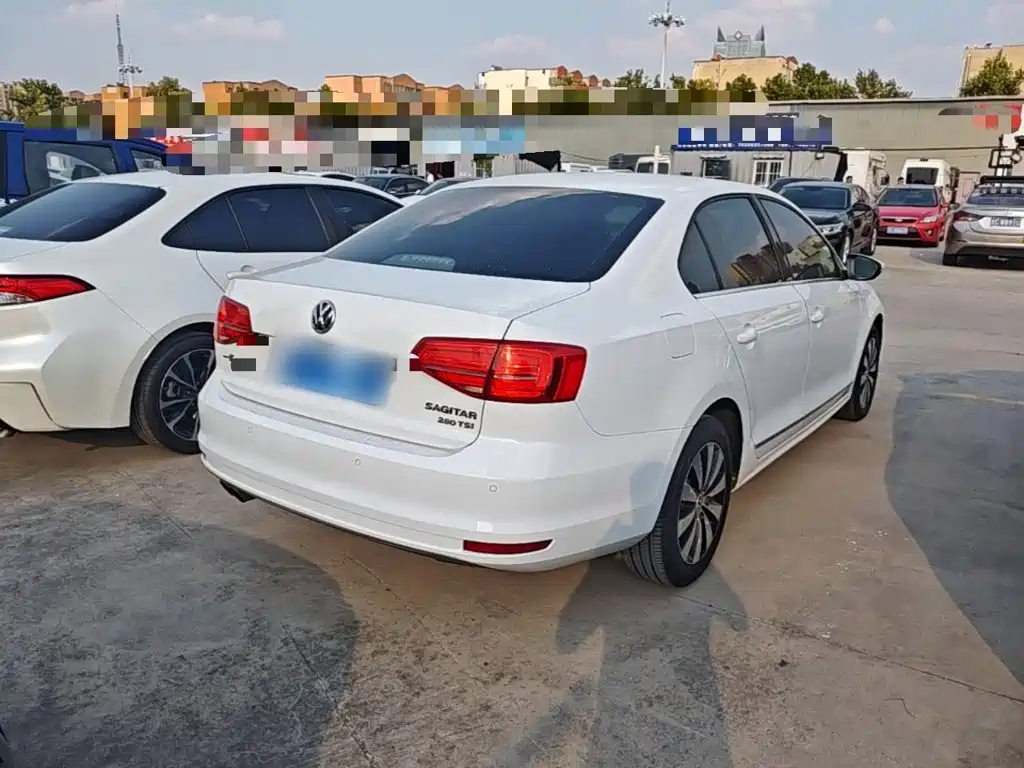 Volkswagen Sagitar — миниатюра 7