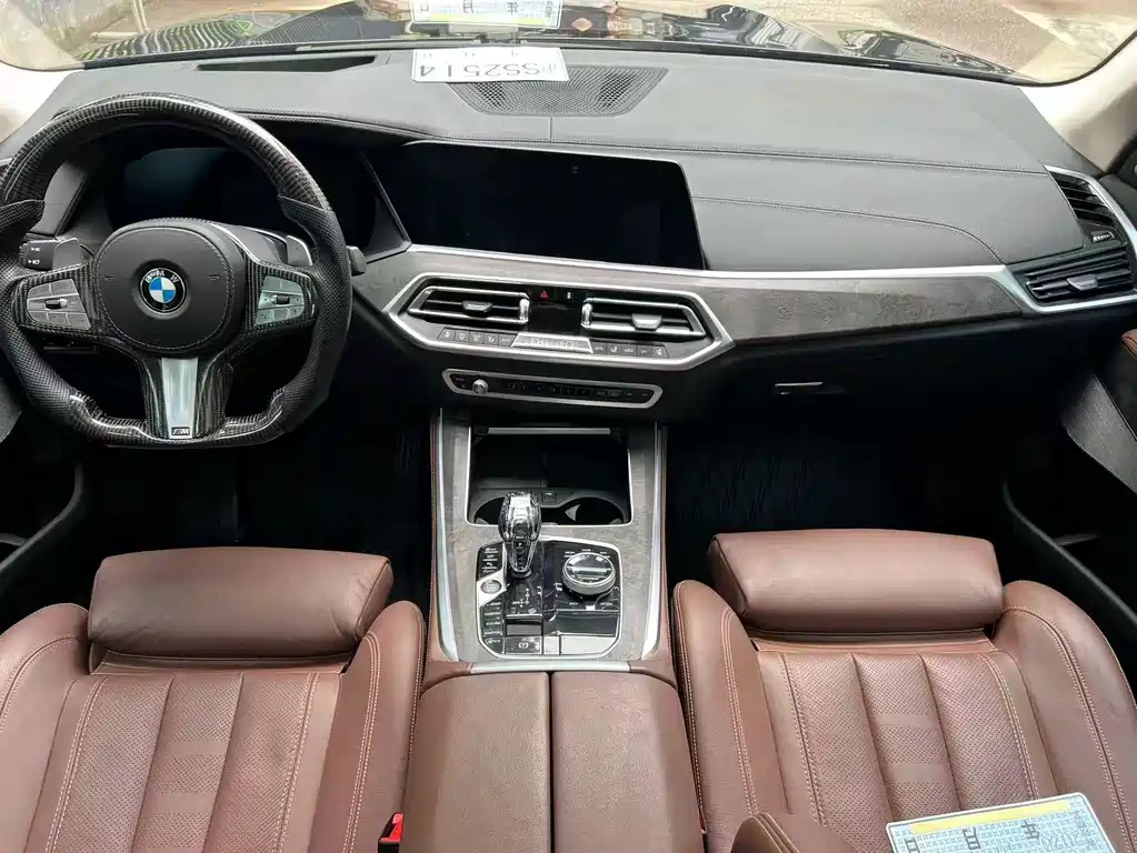 BMW X5 (Import) — миниатюра 13