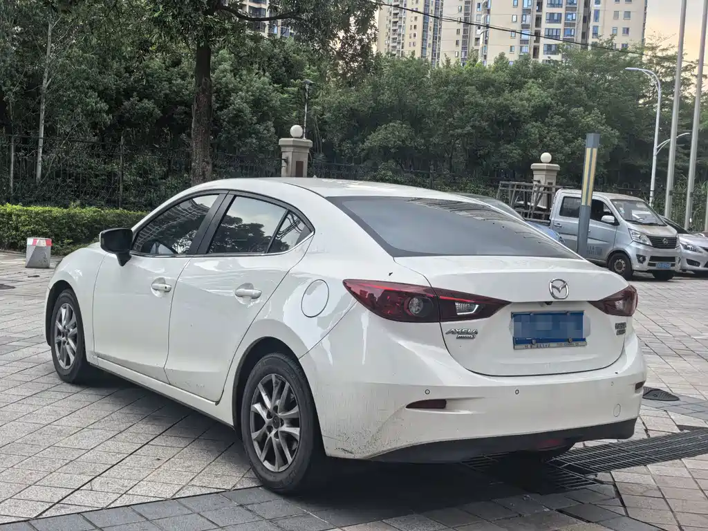Mazda 3 Axela — миниатюра 6