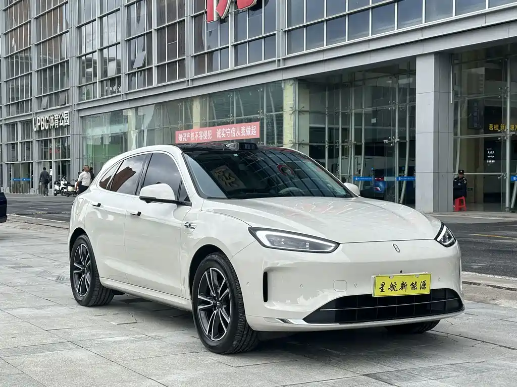 AITO AITO M5 — миниатюра 3