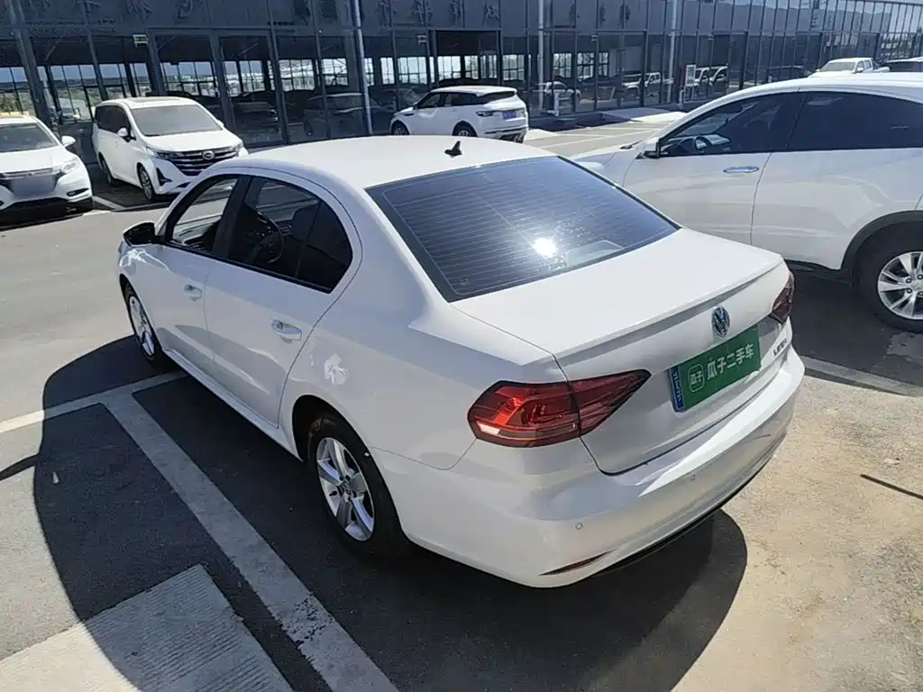 Volkswagen Lavida — миниатюра 5