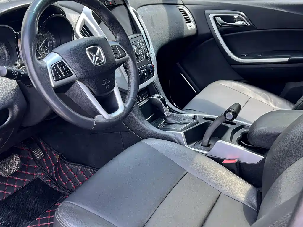 JMC Yusheng S350 — миниатюра 4