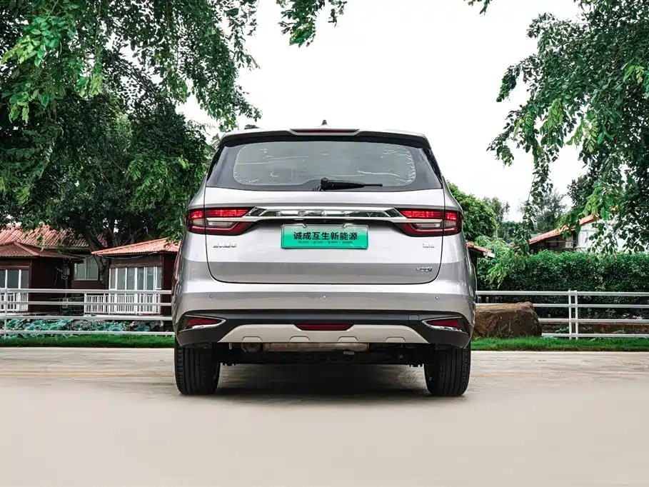 Geely Jia Ji New Energy — миниатюра 7