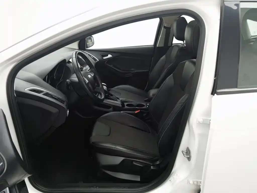 Ford Focus — миниатюра 10